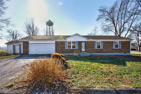 101 Static Rd, Paris, KY 40361