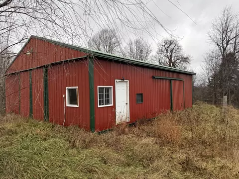11590 Brown Ridge Rd, Morehead, KY 40351