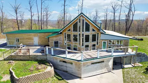489 Sally J Rd, Mount Vernon, KY 40456