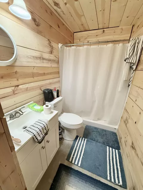 Bath - 283 Mcclendon Rd, Nancy, KY 42544 photo 1 of 1
