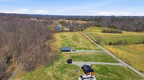 View/Area - 283 Mcclendon Rd, Nancy, KY 42544 photo 2 of 7