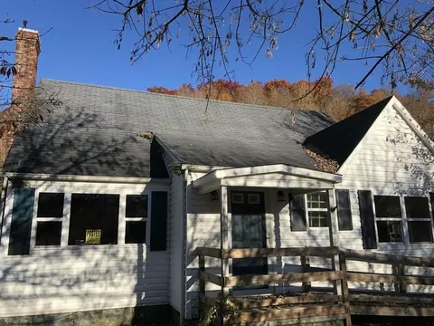 172 Beans Fork Rd, Middlesboro, KY 40965 photo 1