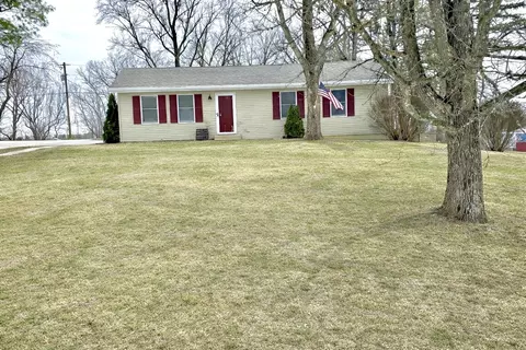 1043 Gregory Ln, Lawrenceburg, KY 40342