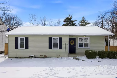 204 Henry Clay St, Shelbyville, KY 40065