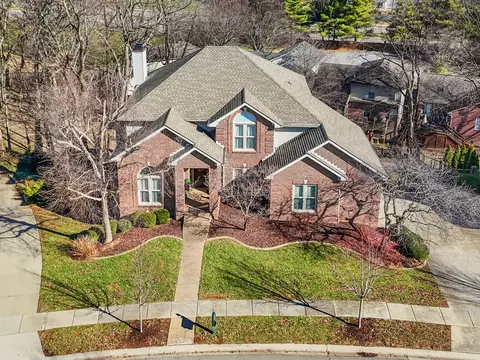 4017 Peppertree Dr, Lexington, KY 40513