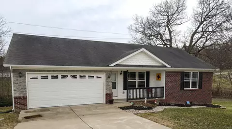 1100 Alexandria Dr, Lawrenceburg, KY 40342