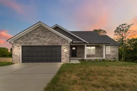 205 Patriot Trl, Berea, KY 40403