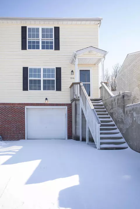356 Colby Ridge Blvd, Winchester, KY 40391