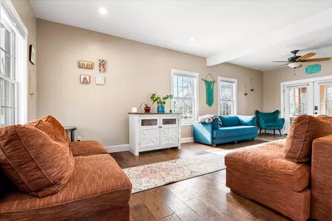 Living - 551 Rogers Rd, Corbin, KY 40701 photo 1 of 2
