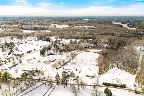 View/Area - 551 Rogers Rd, Corbin, KY 40701 photo 3 of 30