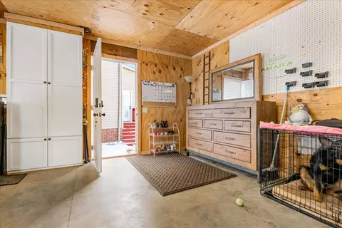 Entry Way - 551 Rogers Rd, Corbin, KY 40701 photo 8 of 11