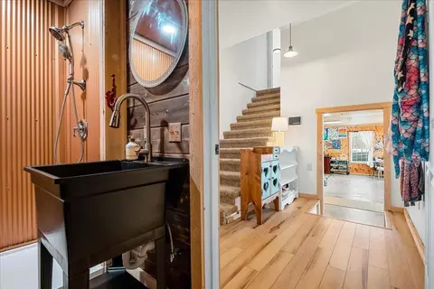 Entry Way - 551 Rogers Rd, Corbin, KY 40701 photo 10 of 11