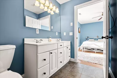 Bath - 551 Rogers Rd, Corbin, KY 40701 photo 3 of 5