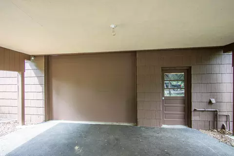 Exterior - 98 E Wyrick St, Corbin, KY 40701 photo 10 of 10