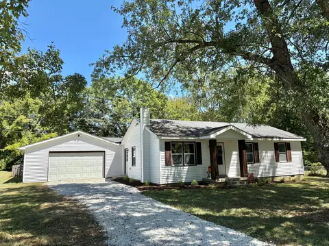 190 Crab Orchard Rd, Frankfort, KY 40601