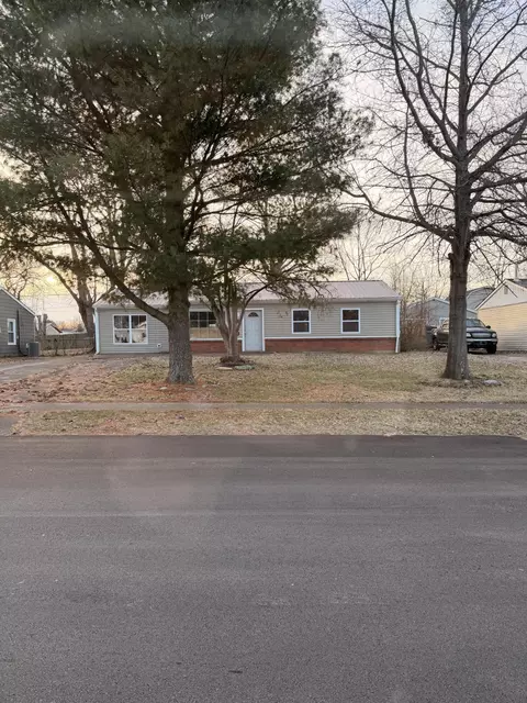 2318 Allen Dr, Lexington, KY 40505