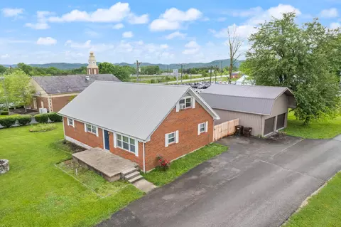 424 Furnace Rd, Stanton, KY 40380