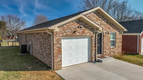 313 Baughman Ave, Danville, KY 40422