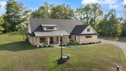 161 Summer Breeze Dr, Somerset, KY 42503
