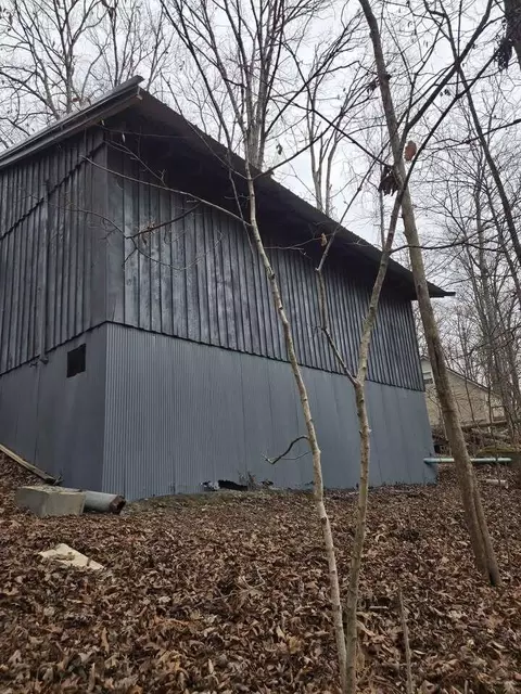 Exterior - 100 Fieldside Dr, Nancy, KY 42544 photo 2 of 2