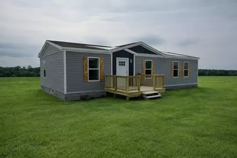 369 Lawless Ln, Jamestown, KY 42629