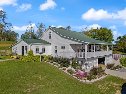 1185 Mudsock Rd, Hillsboro, KY 41049