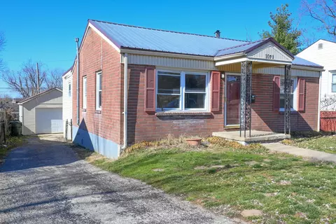 1071 Darley Dr, Lexington, KY 40505