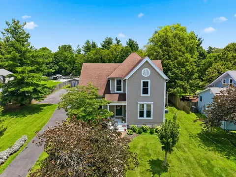 616 N 3rd St, Danville, KY 40422