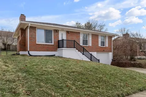 3585 Pimlico Pkwy, Lexington, KY 40517