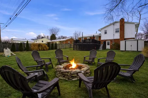 Exterior - 216 Paddock Dr, Versailles, KY 40383 photo 7 of 12