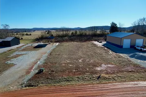 15 Lighthouse Ests, Monticello, KY 42633