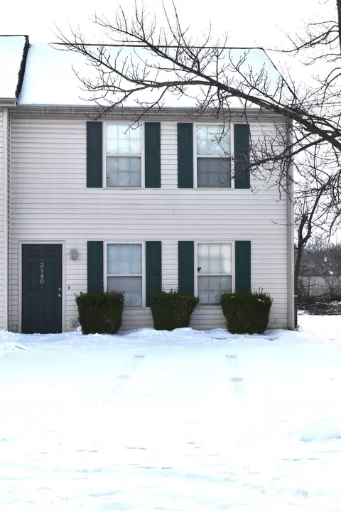 2140 Santa Anita Dr, Lexington, KY 40516