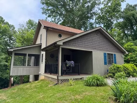 370 Wesley Cir, Jamestown, KY 42629