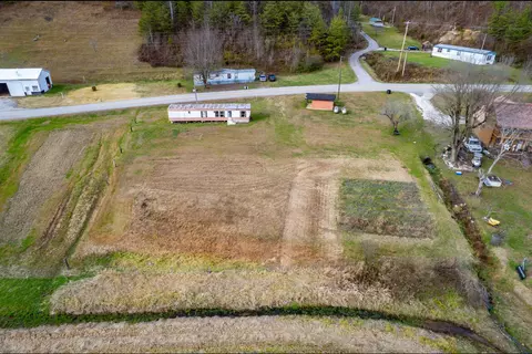 7299 Johnson Frk, Salyersville, KY 41465