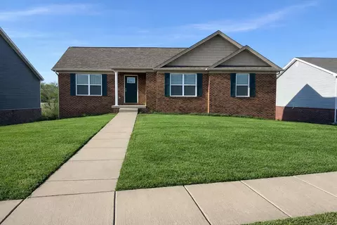 220 Oak Ridge Dr, Frankfort, KY 40601