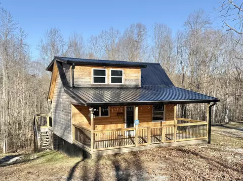 220 Mt Hope Rd, Morehead, KY 40351