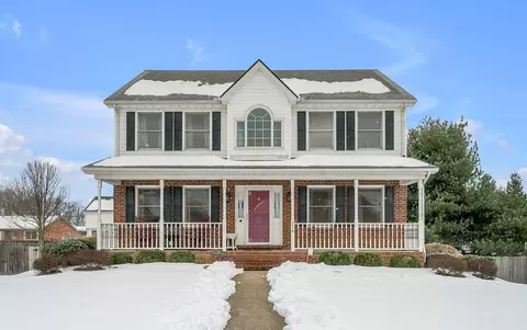 516 Sampson Dr, Frankfort, KY 40601