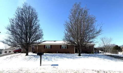 15 Ashwood Ct, Frankfort, KY 40601