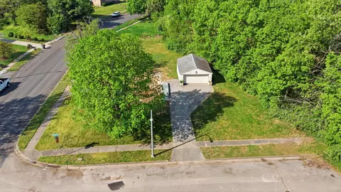 2339 Pierson Dr, Lexington, KY 40505