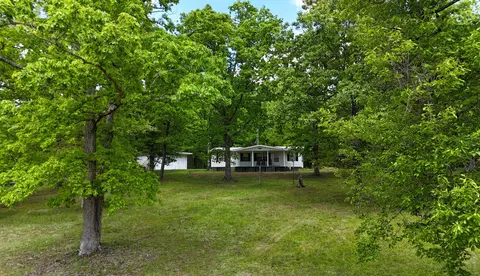 105 Stewart Fork Rd, Irvine, KY 40336
