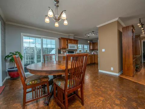 250 Hemlock Way, Morehead, KY 40351 photo 9