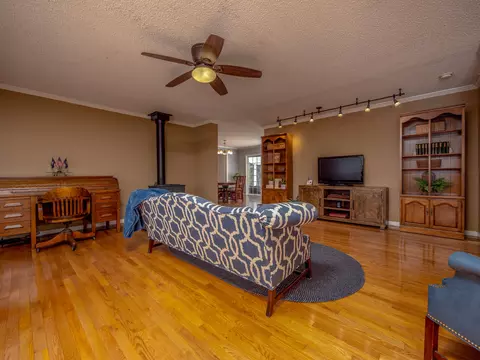 250 Hemlock Way, Morehead, KY 40351 photo 6