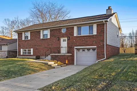 3713 Sundart Dr, Lexington, KY 40517