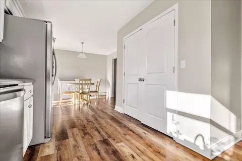 Entry Way - 332 Hickory Ridge Dr, Corbin, KY 40701 photo 1 of 6