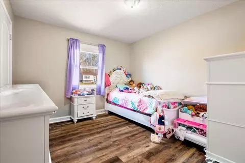 Bedroom - 332 Hickory Ridge Dr, Corbin, KY 40701 photo 3 of 7