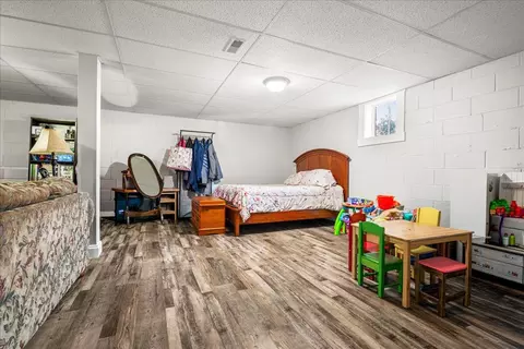 Bedroom - 332 Hickory Ridge Dr, Corbin, KY 40701 photo 6 of 7