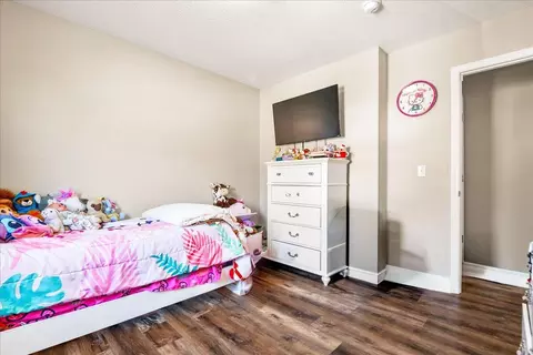 Bedroom - 332 Hickory Ridge Dr, Corbin, KY 40701 photo 4 of 7