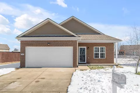 111 Paul Revere Dr, Georgetown, KY 40324