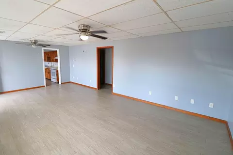 Living - 218 Mangold Dr, Nancy, KY 42544 photo 4 of 5