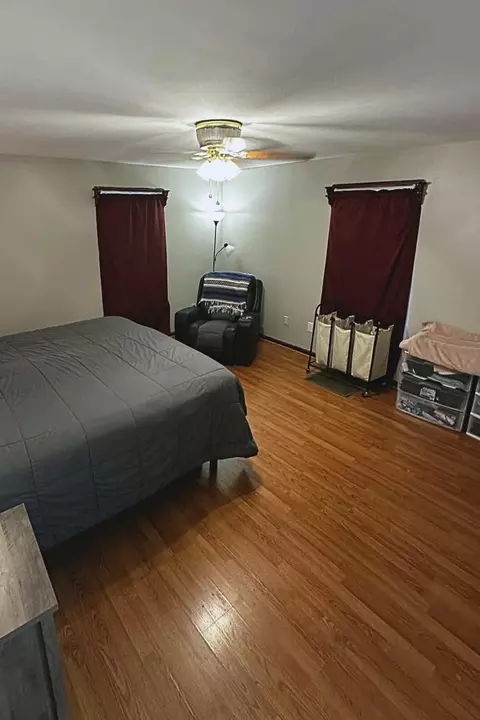 Bedroom - 218 Mangold Dr, Nancy, KY 42544 photo 2 of 4
